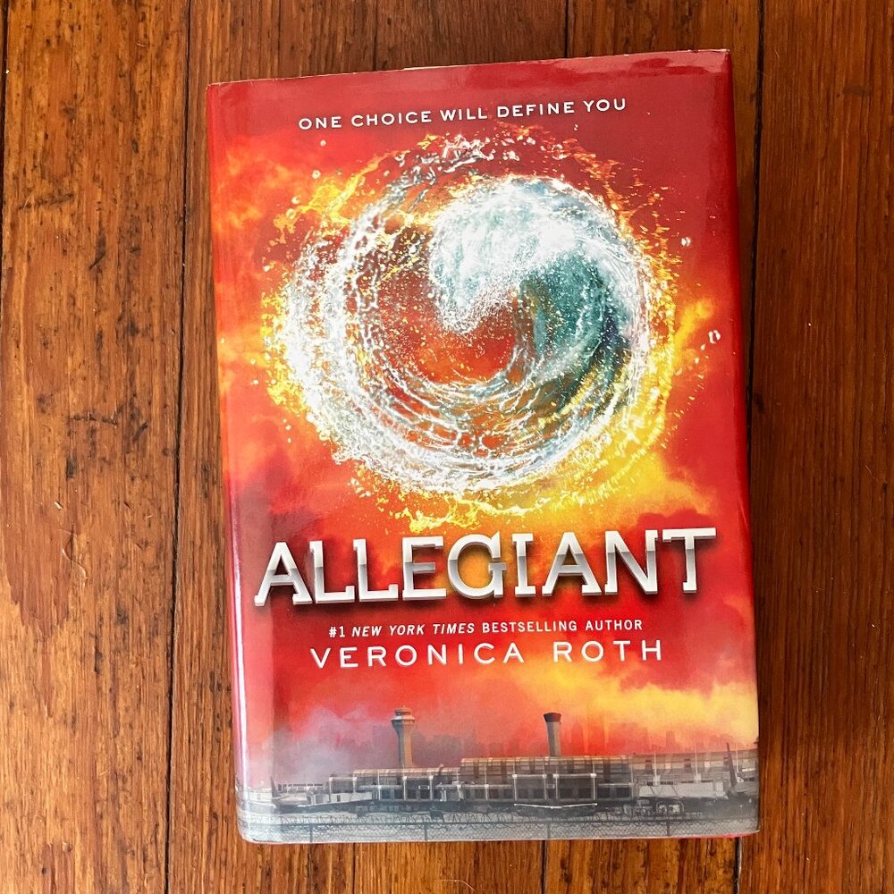 Veronica Roth Allegiant Hardcover - Divergent Series Book 3 EXCELLENT CONDITION